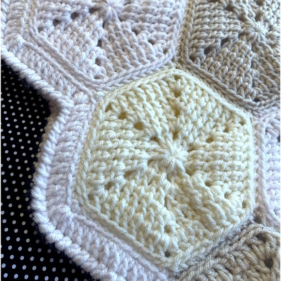 Handcrafted Hexagon Baby Blanket - Picture 4 of 6